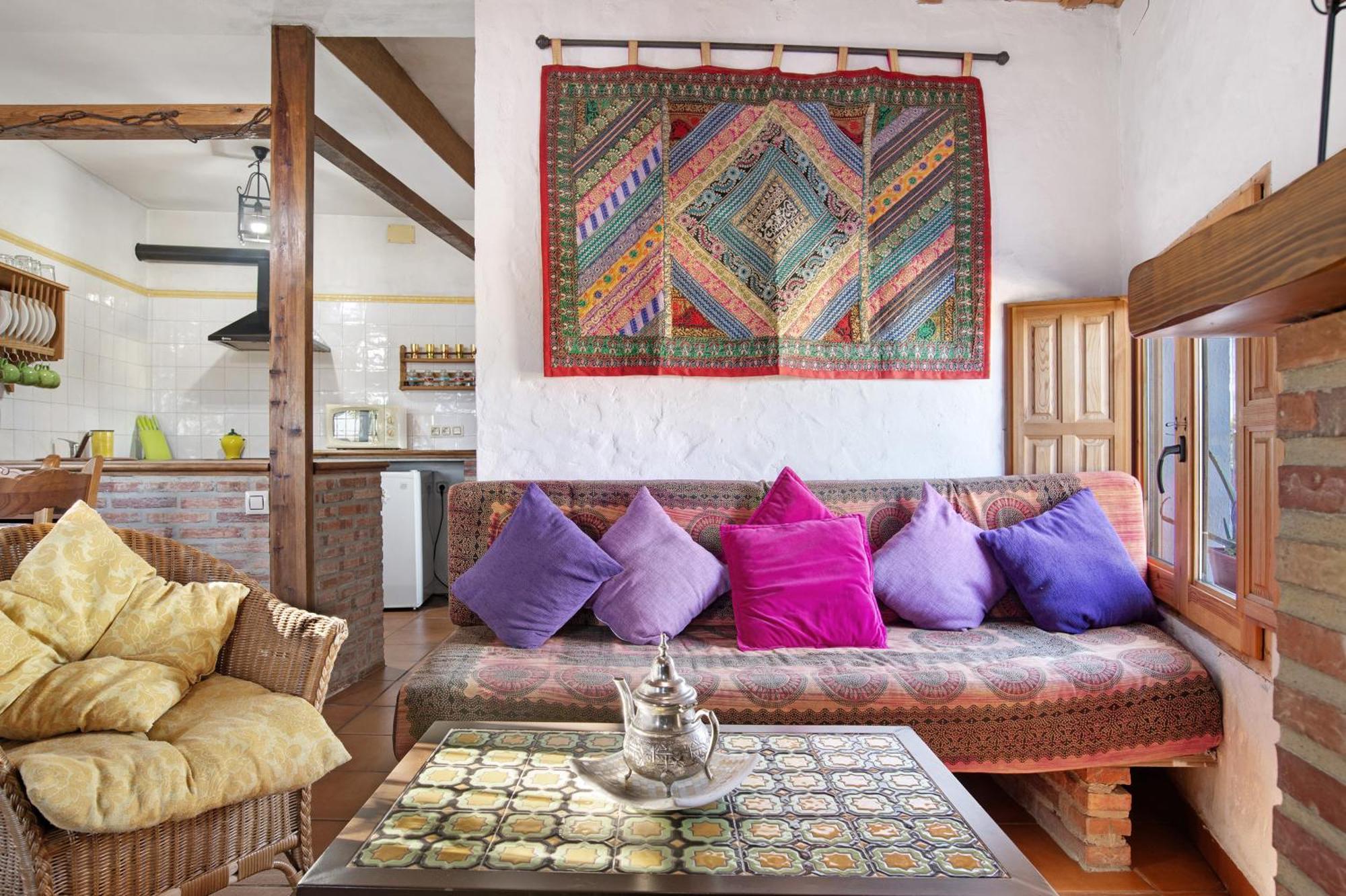 Country house Casa Alucema *