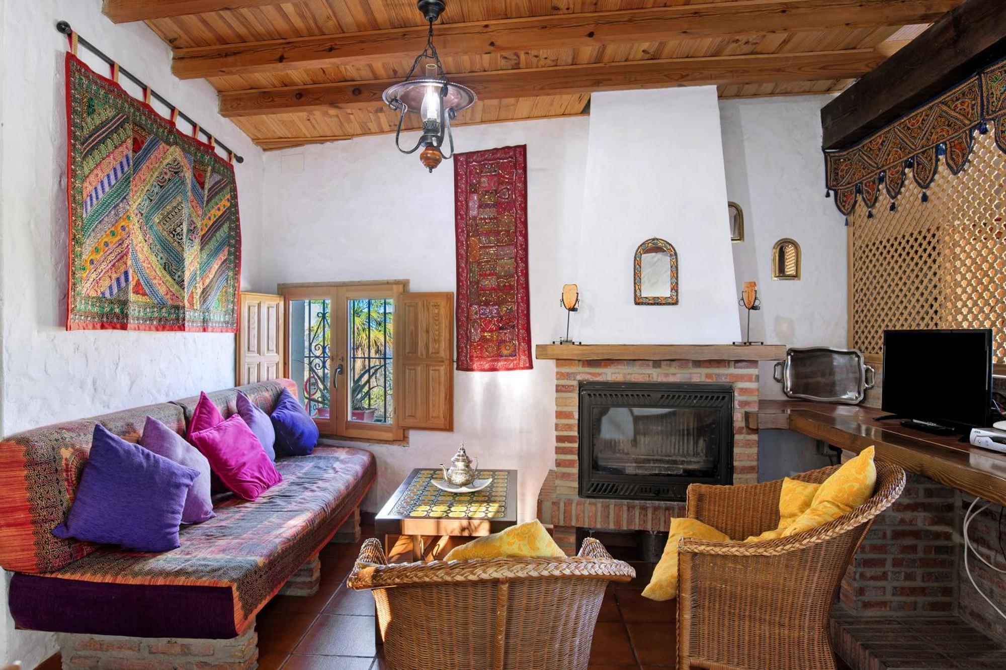 Country house Casa Alucema *